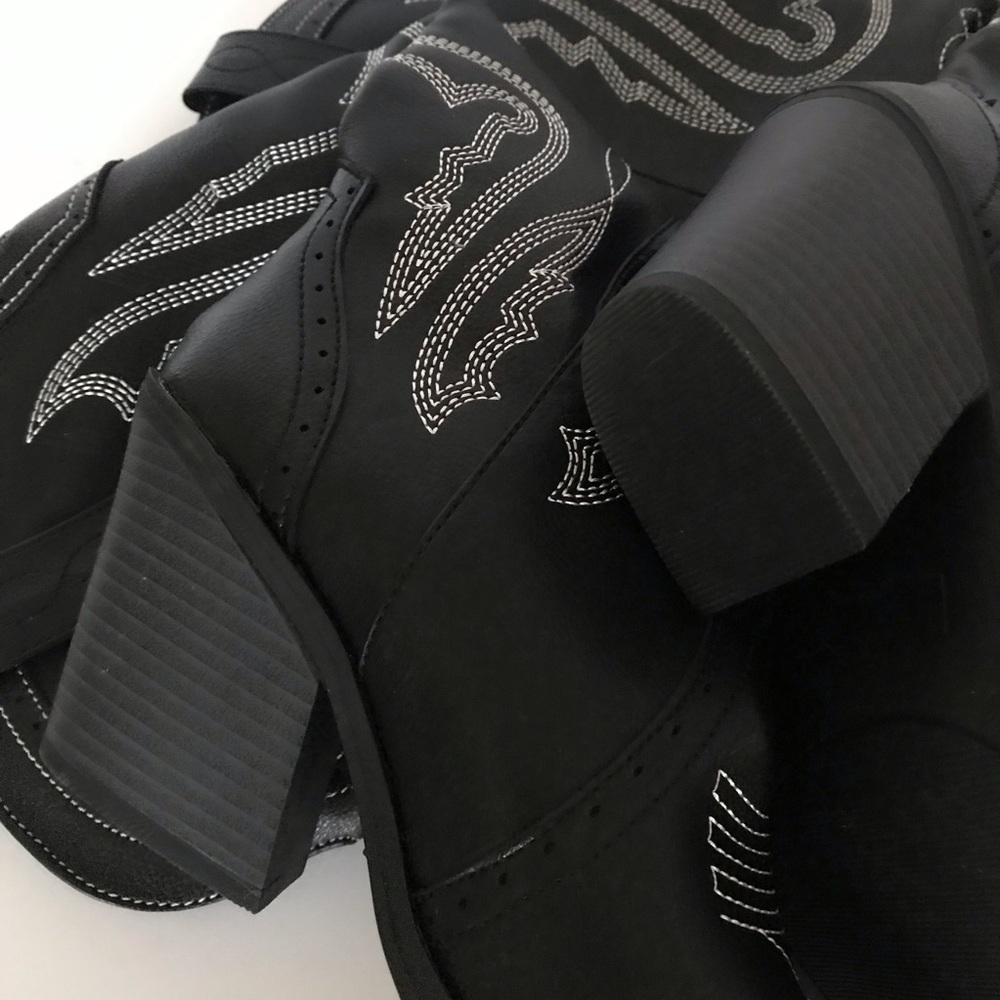 New! Women's Black Western Embroidered Mid-Calf Boots - Picture 6 of 6